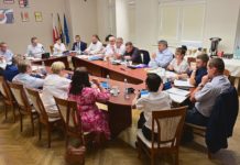 ZARZĄD POWIATU OCENIONY POZYTYWNIE – SESJA ABSOLUTORYJNA W STAROSTWIE POWIATOWYM W TARNOBRZEGU