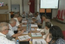 SESJA ABSOLUTORYJNA W GORZYCACH – RADNI POZYTYWNIE OCENILI PRACĘ WÓJTA