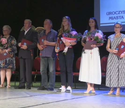 TYTUŁY, ODZNACZENIA I MEDALE – UROCZYSTA SESJA RADY MIASTA TARNOBRZEGA