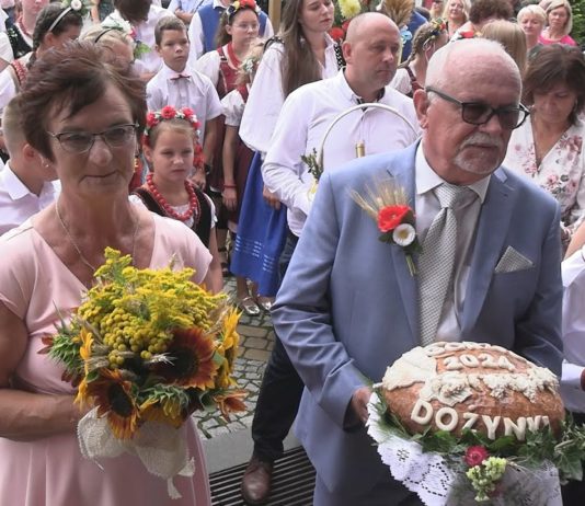PODZIĘKOWALI ZA ZEBRANE PLONY – DOŻYNKI PARAFIALNE W GORZYCACH
