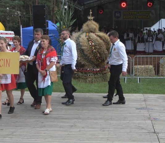 PODZIĘKOWALI ZA DAR CHLEBA – GMINNE DOŻYNKI W KOPRZYWNICY