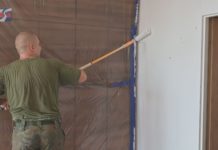 SPONTANICZNA AKCJA W SKOPANIU – ŻOŁNIERZE Z POMOCĄ DLA DOMU DZIECKA