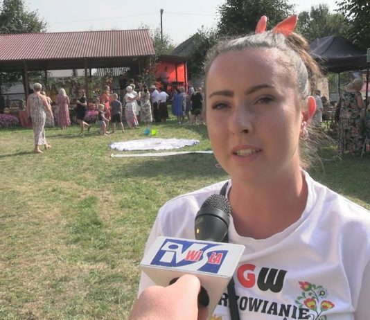 RAZEM POŻEGNALI WAKACJE – PIKNIK RODZINNY W MIEJSCOWOŚCI WYDRZA