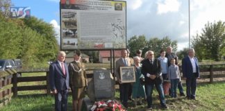 UPAMIĘTNILI LEGENDARNĄ PRZEPRAWĘ PRZEZ WISŁĘ – UROCZYSTOŚĆ PATRIOTYCZNA W BARANOWIE SANDOMIERSKIM