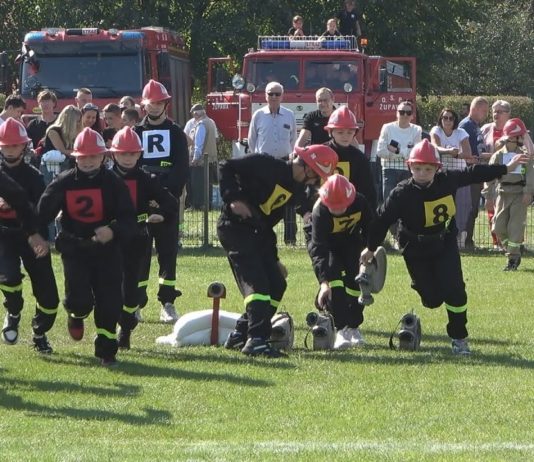 SPRAWDZILI SWOJĄ FORMĘ – RYWALIZACJA OCHOTNICZYCH STRAŻY POŻARNYCH W GRĘBOWIE