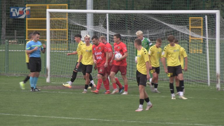 REZERWY SIARKI TARNOBRZEG BEZ PUNKTÓW – WYSOKA WYGRANA POGONI LEŻAJSK