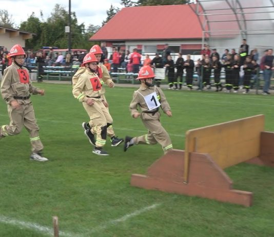 POWIATOWE ZAWODY SPORTOWO-POŻARNICZE – NAJLEPSZE DRUŻYNY RYWALIZOWAŁY W GRĘBOWIE