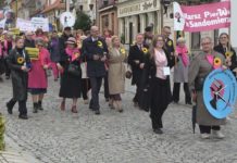 PROMOWALI BADANIA PROFILAKTYCZNIE – MARSZ PIER(W)SI W SANDOMIERZU