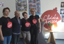 KOLEJNA ODSŁONA DZIELENIA SIĘ DOBREM – W TARNOBRZEGU STARTUJE „CHOINKA ŻYCZEŃ”