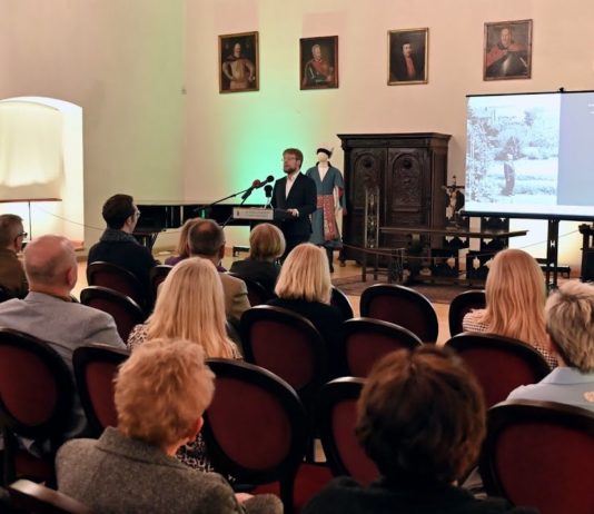 SANDOMIERSKIE ŚLADY JAROSŁAWA IWASZKIEWICZA – WERNISAŻ NOWEJ WYSTAWY W MUZEUM ZAMKOWYM