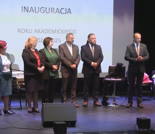UROCZYSTA INAUGURACJA W BARANOWIE SANDOMIERSKIM – SENIORZY ROZPOCZĘLI KOLEJNY ROK AKADEMICKI
