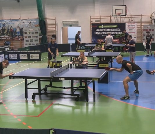 TENISIŚCI STOŁOWI RYWALIZUJĄ W TARNOBRZEGU – ŚWIETNA FREKWENCJA NA DRUGIM TURNIEJU GRAND PRIX