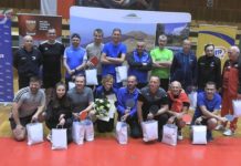 MISTRZOSTWA POLSKI W TARNOBRZEGU – DZIENNIKARZE GRALI W TENISA STOŁOWEGO