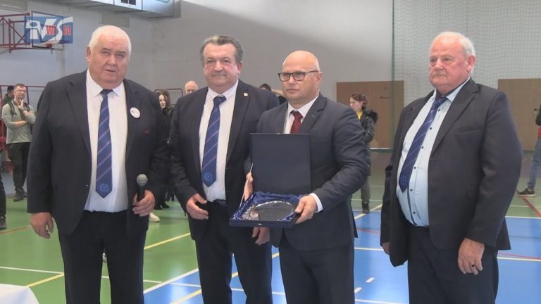 ODZNACZENIA, NAGRODY I PODZIĘKOWANIA – JUNIOR ZAKRZÓW ŚWIĘTOWAŁ JUBILEUSZ