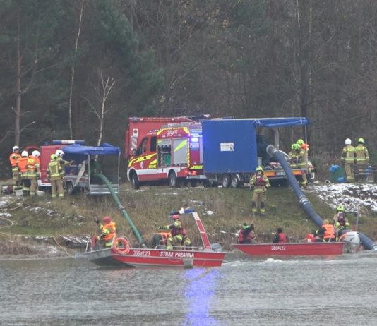DYSKUSJA O BEZPIECZEŃSTWIE PRZECIWPOWODZIOWYM – ĆWICZENIA POWIATOWEGO ZESPOŁU ZARZĄDZANIA KRYZYSOWEGO W GORZYCACH
