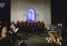 TRADYCYJNE MIECHOCIŃSKIE ZADUSZKI – SPEKTAKL NA STARYM CMENTARZU NA PIASKACH