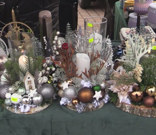 RĘKODZIEŁO I OZDOBY NA ŚWIĘTA – KIERMASZ BOŻONARODZENIOWY W TARNOBRZEGU