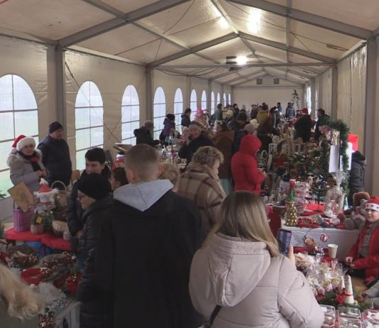 WSPÓLNE OCZEKIWANIE NA BOŻE NARODZENIE – JUBILEUSZOWY KIERMASZ ŚWIĄTECZNY W GORZYCACH