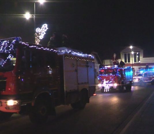 ŚWIĘTOWALI Z ROZMACHEM – EFEKTOWNA PARADA MIKOŁAJKOWA W BARANOWIE SANDOMIERSKIM