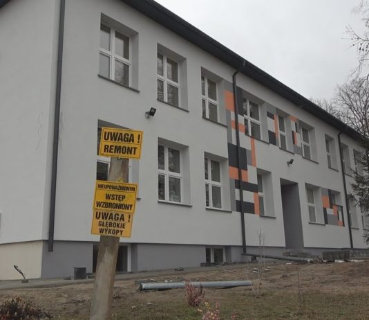 SZKOŁY W NOWEJ ODSŁONIE – OŚWIATOWE INWESTYCJE W GMINIE GRĘBÓW