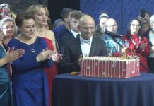 BAJKOWY FINAŁ W TARNOBRZEGU – „CHOINKA ŻYCZEŃ” ZNÓW ZACHWYCIŁA I POŁĄCZYŁA POKOLENIA