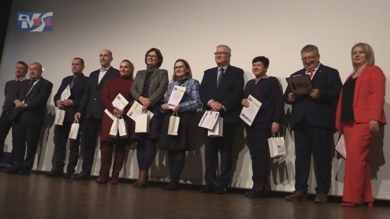 PODZIĘKOWANIA I WSPOMNIENIA – NOWODĘBSKIE TOWARZYSTWO SPOŁECZNO-KULTURALNE ŚWIĘTOWAŁO JUBILEUSZ