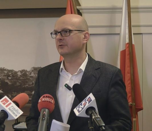 GŁOSOWANIE W SANDOMIERZU ROZPOCZĘTE – MIESZKAŃCY WYBIERAJĄ PROJEKTY Z BUDŻETU OBYWATELSKIEGO