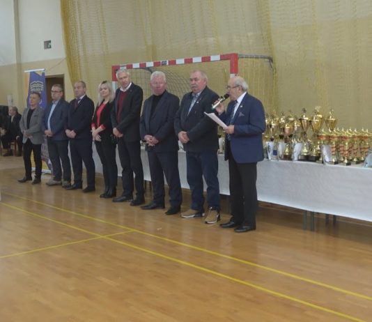 OKRĘGOWA WYSTAWA GOŁĘBI POCZTOWYCH – W NOWEJ DĘBIE PODSUMOWALI SEZON