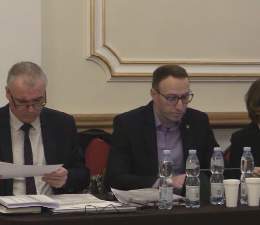 RADA MIASTA UCHWALIŁA BUDŻET – CO CZEKA TARNOBRZEG W 2025 ROKU?