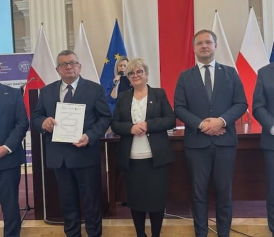 PRESTIŻOWE WYRÓŻNIENIE DLA SAMORZĄDU – GRĘBÓW LIDEREM POWIATU TARNOBRZESKIEGO