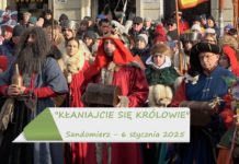 „KŁANIAJCIE SIĘ KRÓLOWIE !” – SANDOMIERZ 2025