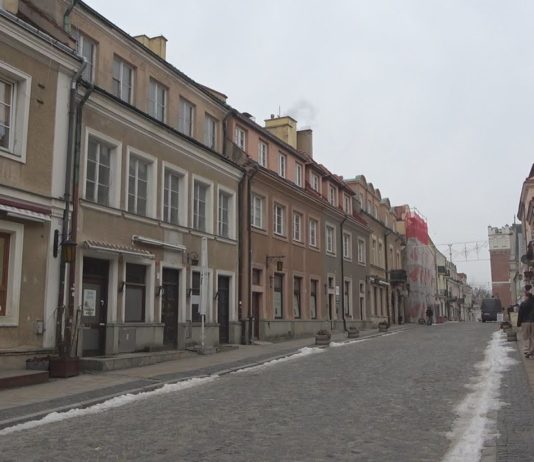 SANDOMIERZ: CO DALEJ Z KAMIENICĄ NA STARYM MIEŚCIE?