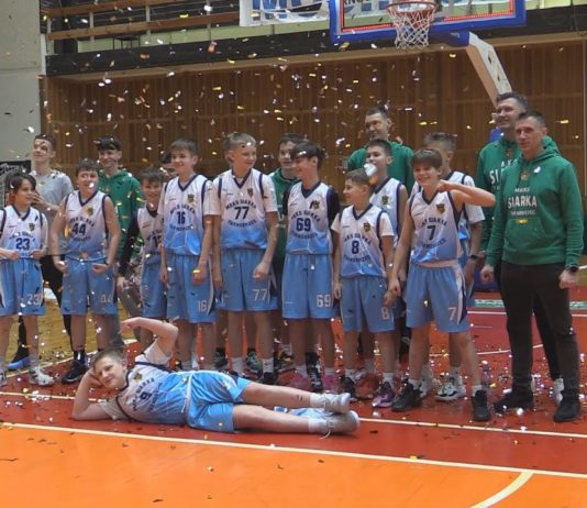 KOMPLET WYGRANYCH MKKS SIARKA TARNOBRZEG – MŁODZI KOSZYKARZE ZAKOŃCZYLI PIERWSZĄ CZĘŚĆ SEZONU