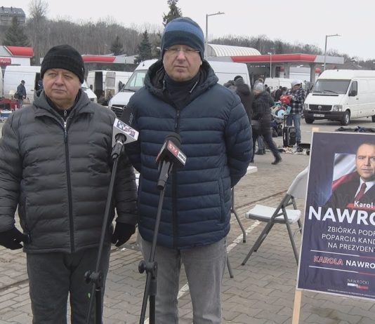 PODPISY POPARCIA DLA KAROLA NAWROCKIEGO – KAMPANIA WYBORCZA W SANDOMIERZU