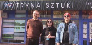 WITRYNA SZTUKI OTWARTA – W TARNOBRZEGU POWSTAŁA ULICZNA GALERIA