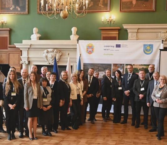 NOWE ŻYCIE DLA HISTORYCZNYCH PARKÓW – KONFERENCJA NAUKOWA W ZAMKU TARNOWSKICH