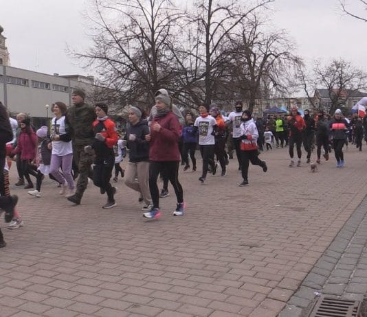TROPEM WILCZYM W TARNOBRZEGU – WIELKIE ZAINTERESOWANIE BIEGIEM PAMIĘCI ŻOŁNIERZY WYKLĘTYCH