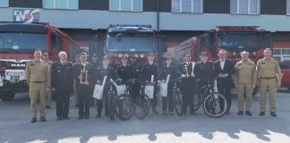 NAGRODZILI MŁODYCH STRAŻAKÓW – W SANDOMIERZU POGRATULOWALI WICEMISTRZOM POLSKI