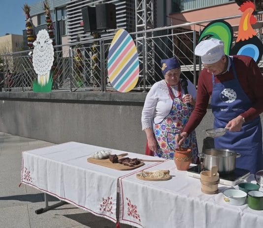 RĘKODZIEŁO I POKAZ KULINARNY – JARMARK WIELKANOCNY W NOWEJ DĘBIE