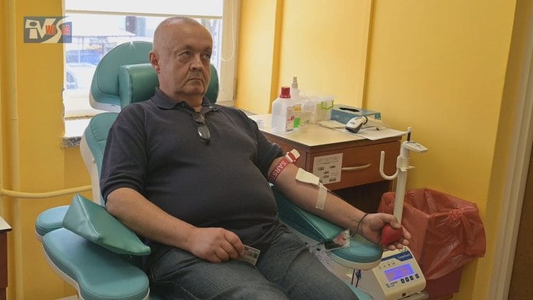 ŚWIĄTECZNY DAR SERCA W TARNOBRZEGU – WIELKANOCNA ZBIÓRKA KRWI