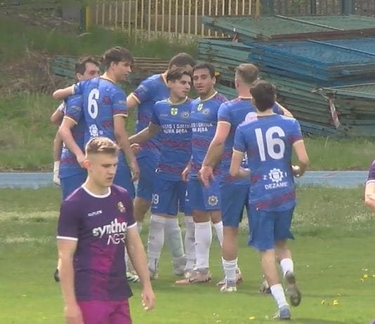 EFEKTOWNA WYGRANA PIŁKARZY Z NOWEJ DĘBY – STAL POKONAŁA TRANSDŹWIG STALE 6:1 (3:1)