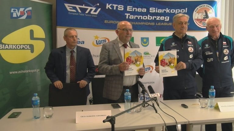 TRADYCJA ZOSTAŁA PODTRZYMANA – GRUPA SIARKOPOL SPONSOREM TENISISTEK STOŁOWYCH