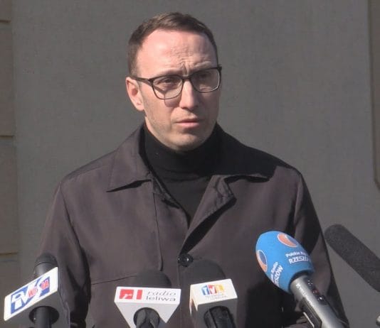 MIASTO TARNOBRZEG Z DOFINANSOWANIEM  -W ZAKRZOWIE POWSTANIE ŚWIETLICA ŚRODOWISKOWA