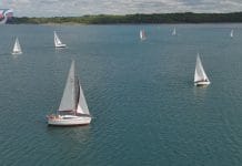 RYWALIZACJA NA WODACH JEZIORA TARNOBRZESKIEGO – REGATY FORBET CUP 2025 ROZPOCZĘTE