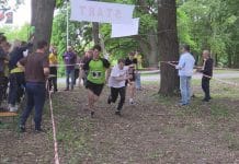 MITING W BIEGACH PRZEŁAJOWYCH W GRĘBOWIE – RYWALIZACJA W RAMACH OLIMPIAD SPECJALNYCH