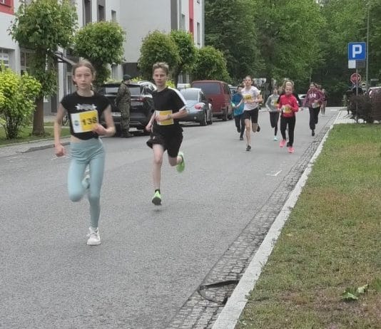 JUBILEUSZOWA EDYCJA BIEGÓW ULICZNYCH – RYWALIZACJA W CENTRUM NOWEJ DĘBY