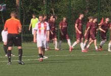 PIŁKARZE JUNIORA ZAKRZÓW BEZ PUNKTÓW – CENNE ZWYCIĘSTWO PŁOMIENIA TRZEŚŃ