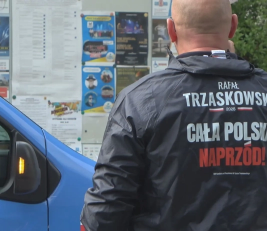 KAMPANIA WYBORCZA NA OSTATNIEJ PROSTEJ – PARLAMENTARZYŚCI KOALICJI OBYWATELSKIEJ W TARNOBRZEGU Still0514_00000