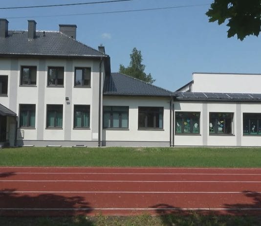 GMINA GRĘBÓW INWESTUJE W OŚWIATĘ – SZKOŁY W ŻUPAWIE I WYDRZY ZMIENIŁY OBLICZE