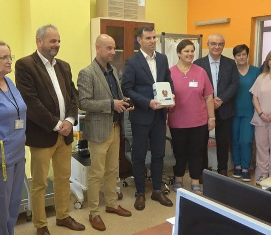 PREZENTY OD FUNDACJI WOŚP – NOWY SPRZĘT W SZPITALU POWIATOWYM W NOWEJ DĘBIE
